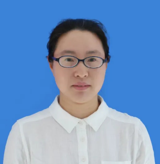 高级教师、华中师范大学生命科学专业、优秀竞赛辅导教师